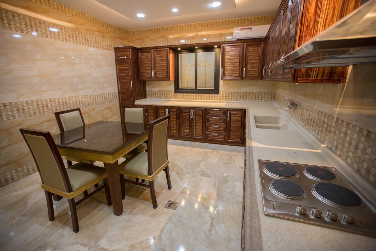 Luxury Hotel Apartments Tabuk Ngoại thất bức ảnh