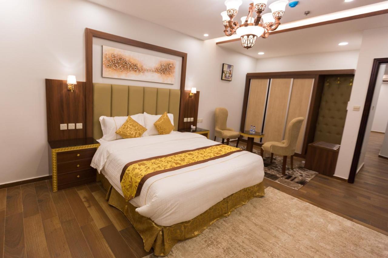 Luxury Hotel Apartments Tabuk Ngoại thất bức ảnh