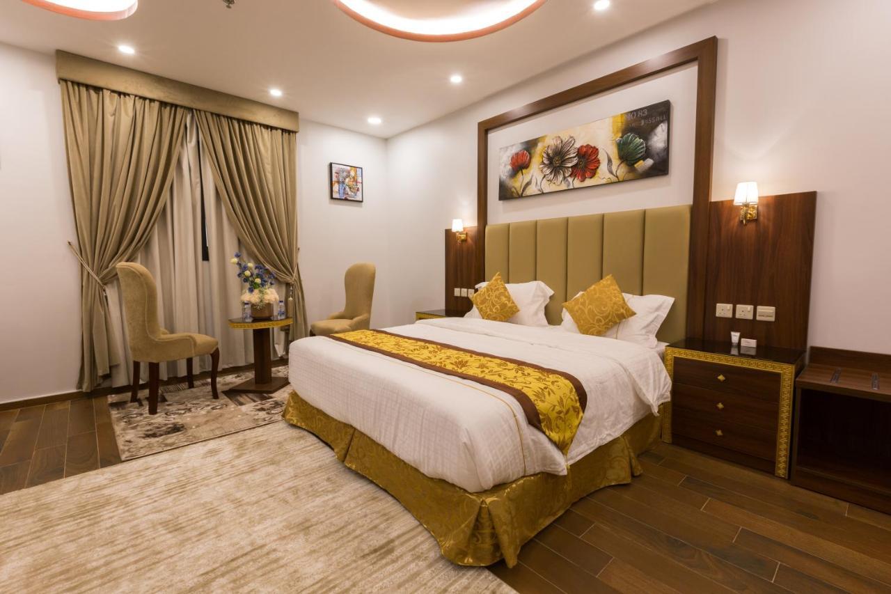 Luxury Hotel Apartments Tabuk Ngoại thất bức ảnh